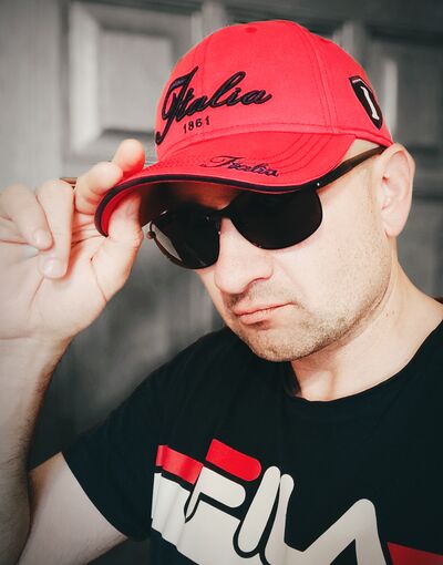  ,   Igor, 42 ,     , c , 