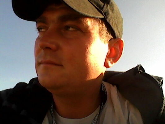  ,   Andry, 42 ,   