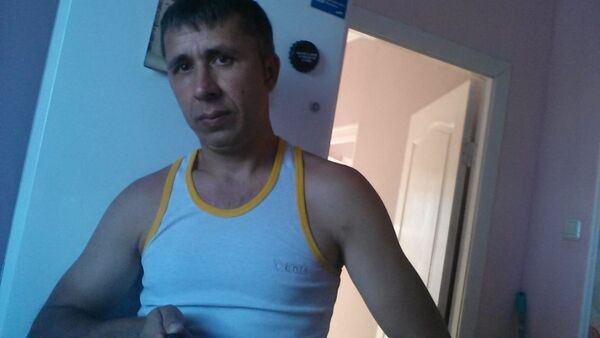  ,   Andre, 49 ,  