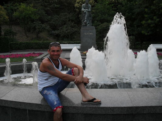  ,   Boris, 42 ,   ,   , c 