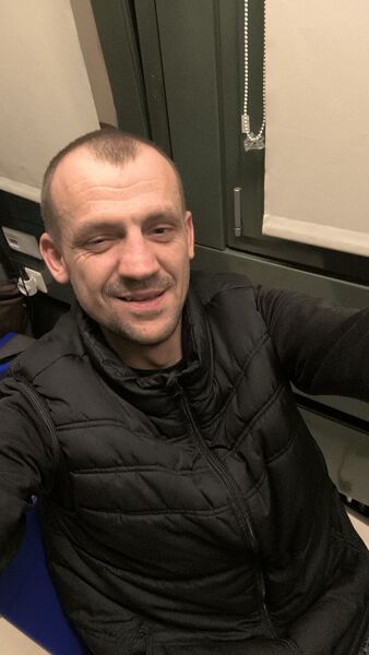  Homberg,   , 37 ,   ,   