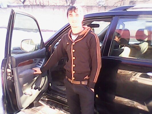  --,   Ali, 40 ,   ,   