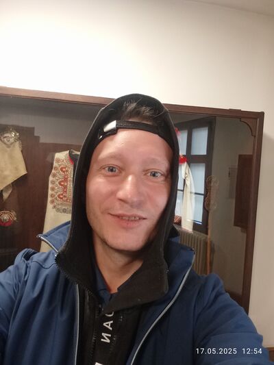  -,   , 30 ,     , c 