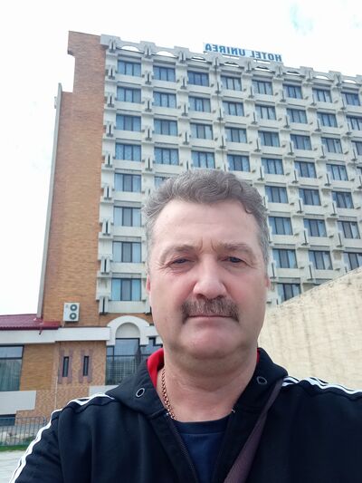  ,   Viktor, 55 ,   ,   , c 