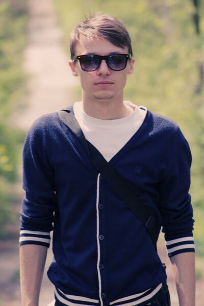  ,   Andrew, 33 ,   ,   , c , 