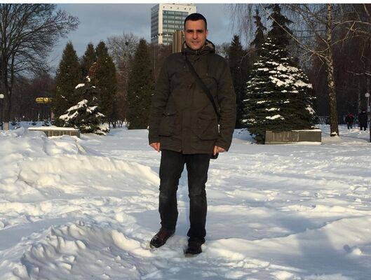  ,   Adil adil, 35 ,   ,   