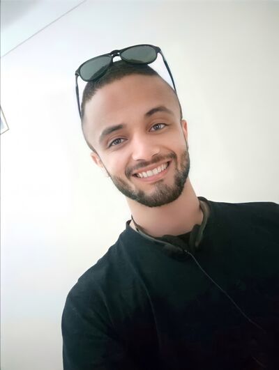  ,   Kamal, 34 ,   ,   