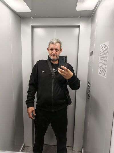  ,   Tolyas, 43 ,   ,   