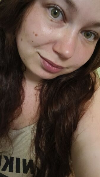   ,   Anastasia, 27 ,   