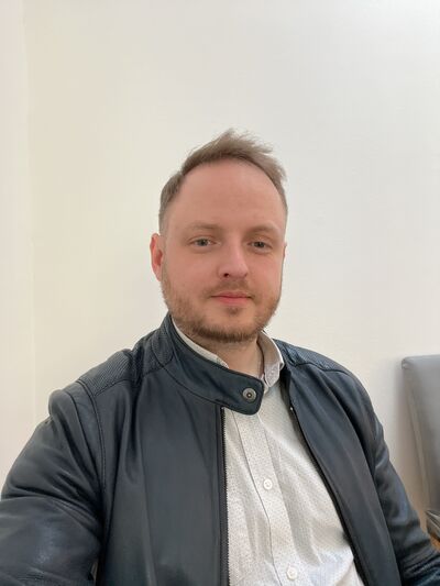 ,   Aleksy, 37 ,   ,   