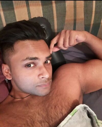  ,   Mark, 33 ,   ,   , c 