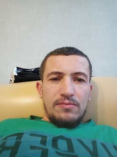  ,   Dzhonik, 19 ,   ,   