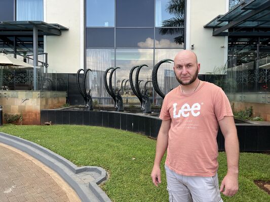  Orebro,   , 37 ,   ,   , c 