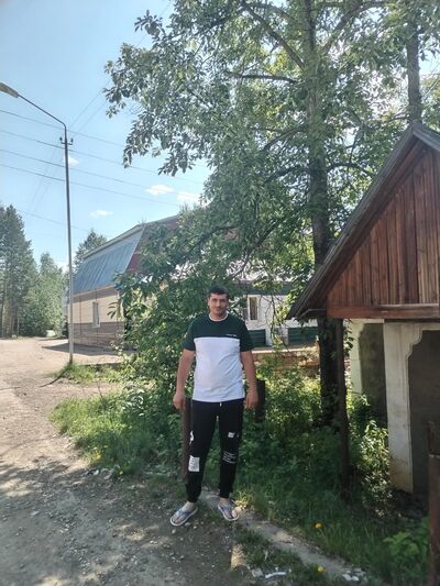  ,   Ashot, 31 ,   ,   