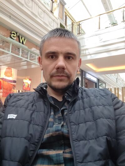  Alcobendas,   Andriy, 40 ,   ,   