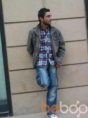  ,   LOVEANDKISS, 37 ,   ,   , c 