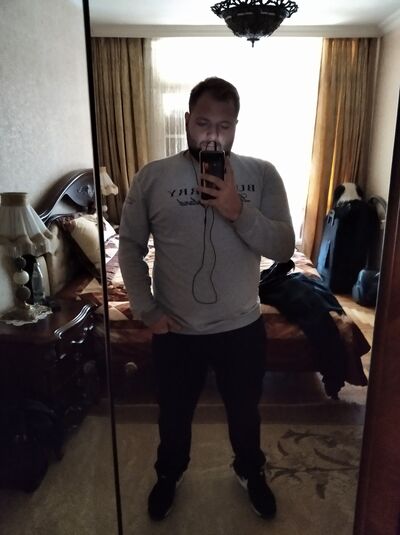  ,   Nikoloz, 28 ,   