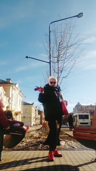  ,   Natalya, 60 ,   c 