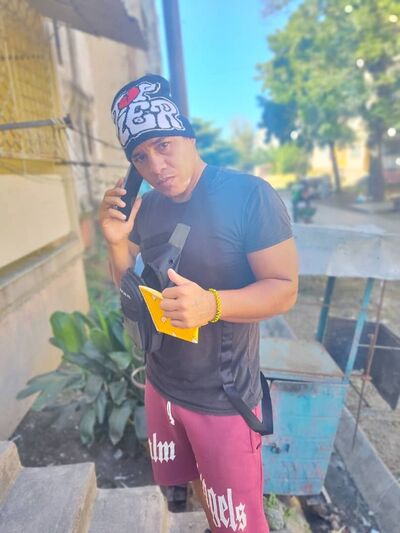  -,   Yordenis, 41 ,   ,   