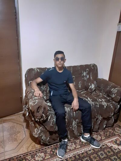  ,   Aziz, 23 ,   ,   , c 