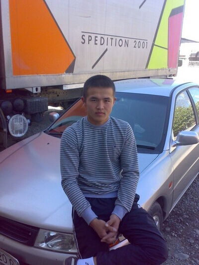  ,   Davutbek, 30 ,   