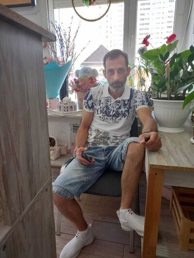  ,   Tigran, 41 ,   ,   
