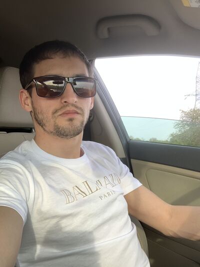  ,   Onik, 33 ,   