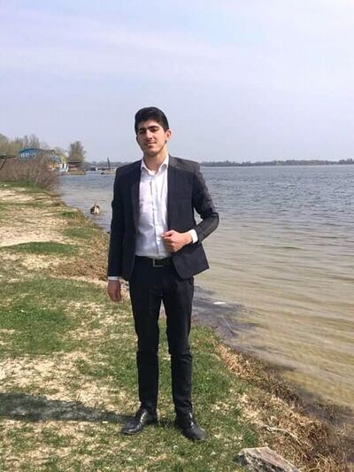  ,   Sadiq, 27 ,   ,   , c 