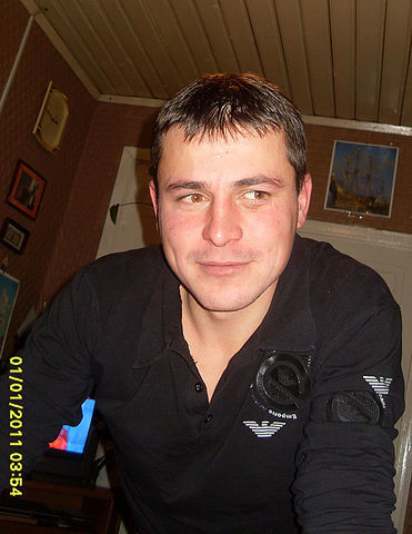  4281314  Sergei, 42 ,    
