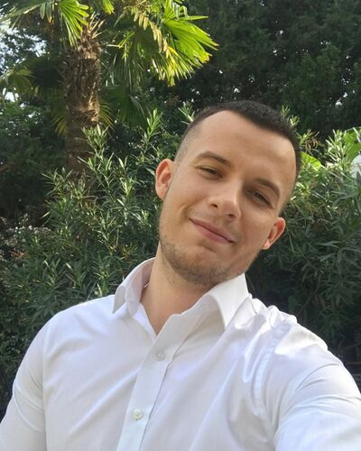  ,   , 28 ,   ,   