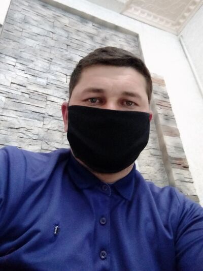  ,   Oybek, 37 ,   ,   , c 