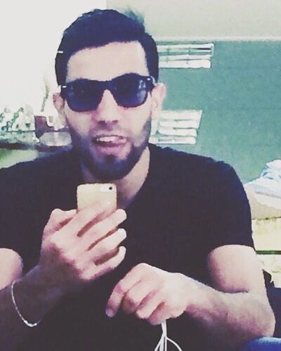  ,   Lion, 27 ,   ,   