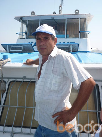  1365464  Alex, 58 ,    