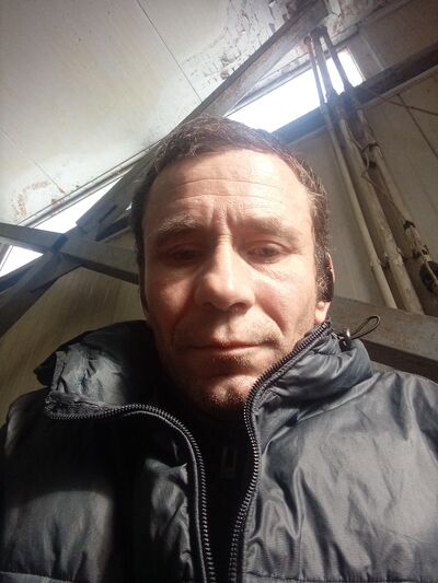  ,   Oleg, 40 ,   ,   