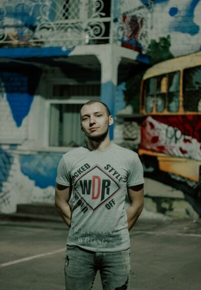  ,   Vladik, 27 ,   c 