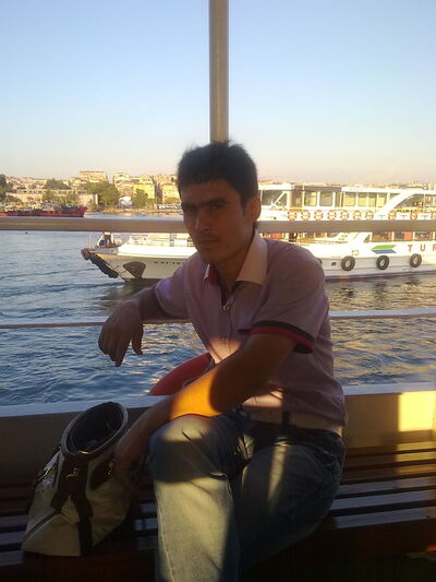  ,   Umarbek, 33 ,   