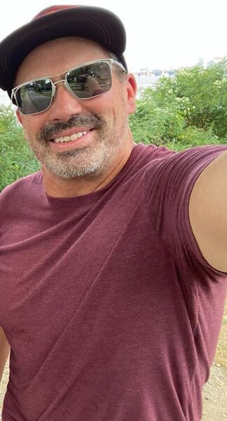  ,   Gabriel, 56 ,     , c , 