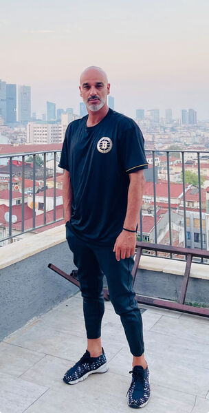  ,   Rudi, 44 ,   ,   