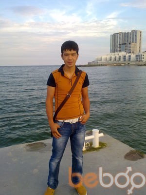  ,   Jon, 39 ,   