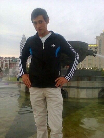  15306104  Ramil, 38 ,    