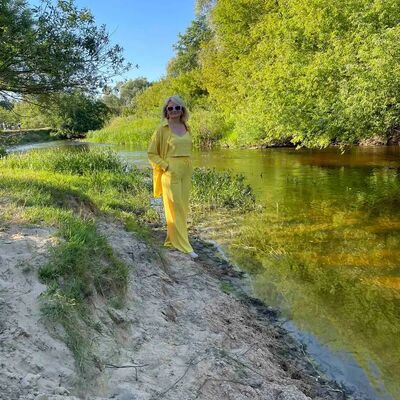  ,   Sviatlana, 50 ,   c 