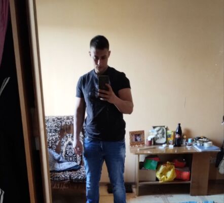  ,   David, 24 ,   ,   