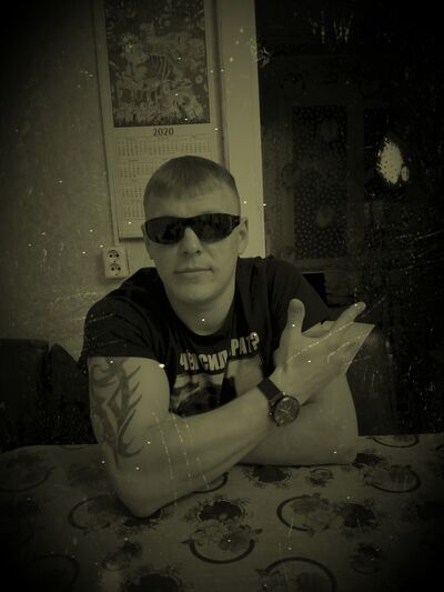  ,   Viktor, 32 ,   ,   , c 