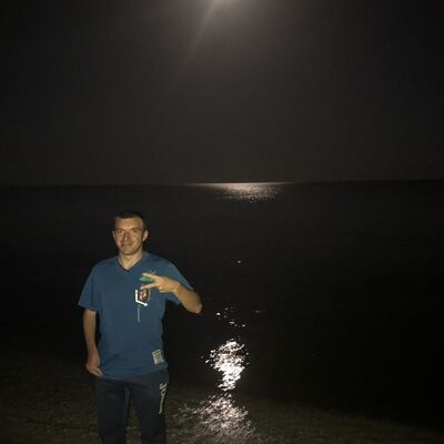  ,   Ihor, 39 ,   ,   , c 