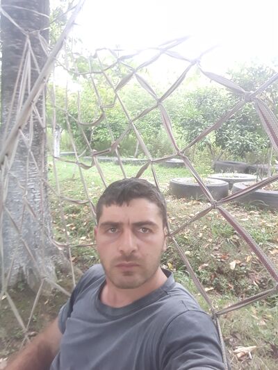  ,   Dima, 37 ,   