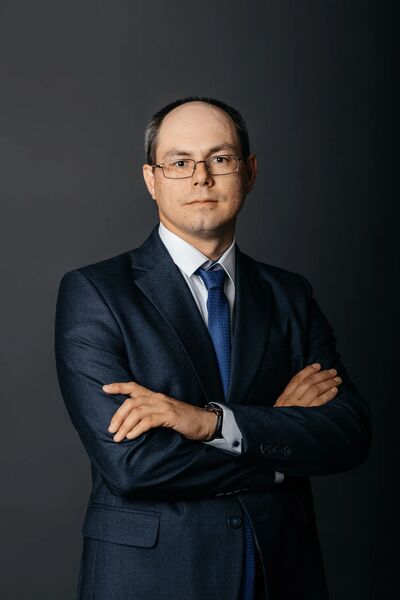  ,   , 37 ,   c 