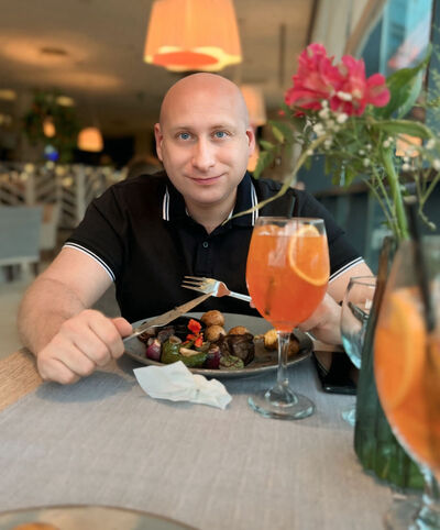  Warszawa,   Alex, 39 ,   ,   , c 