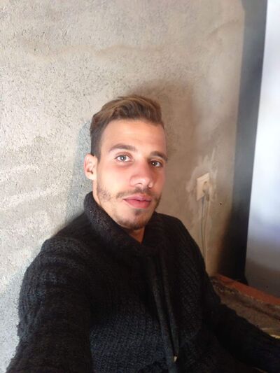  ,   Hassan, 28 ,   ,   , c 