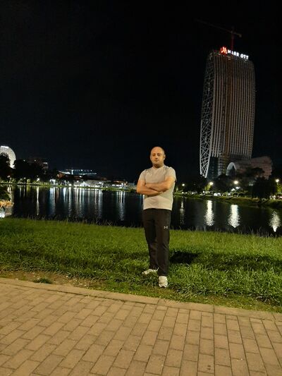  ,   Roma, 37 ,   ,   