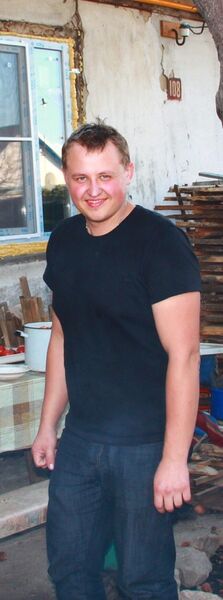  ,   Dmitrii, 39 ,   ,   , c 